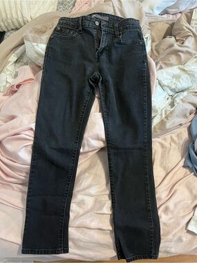 Levi’s Black Mid Rise Skinny Jeans 27 x 30